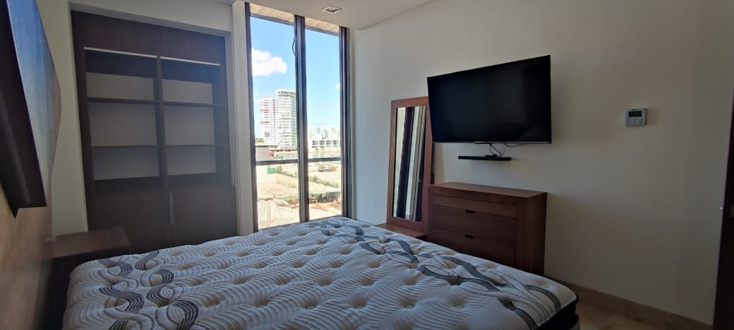 Punta del Mar 3 Bedroom Apartment for Rent